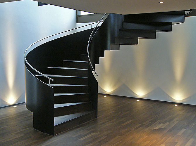 Création d'escalier en béton à Saint-Martin-de-Landelles