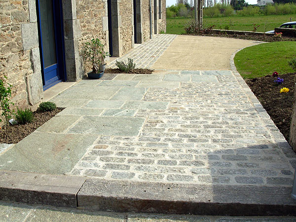 Dallage, terrasse, chape pavée dans la Manche