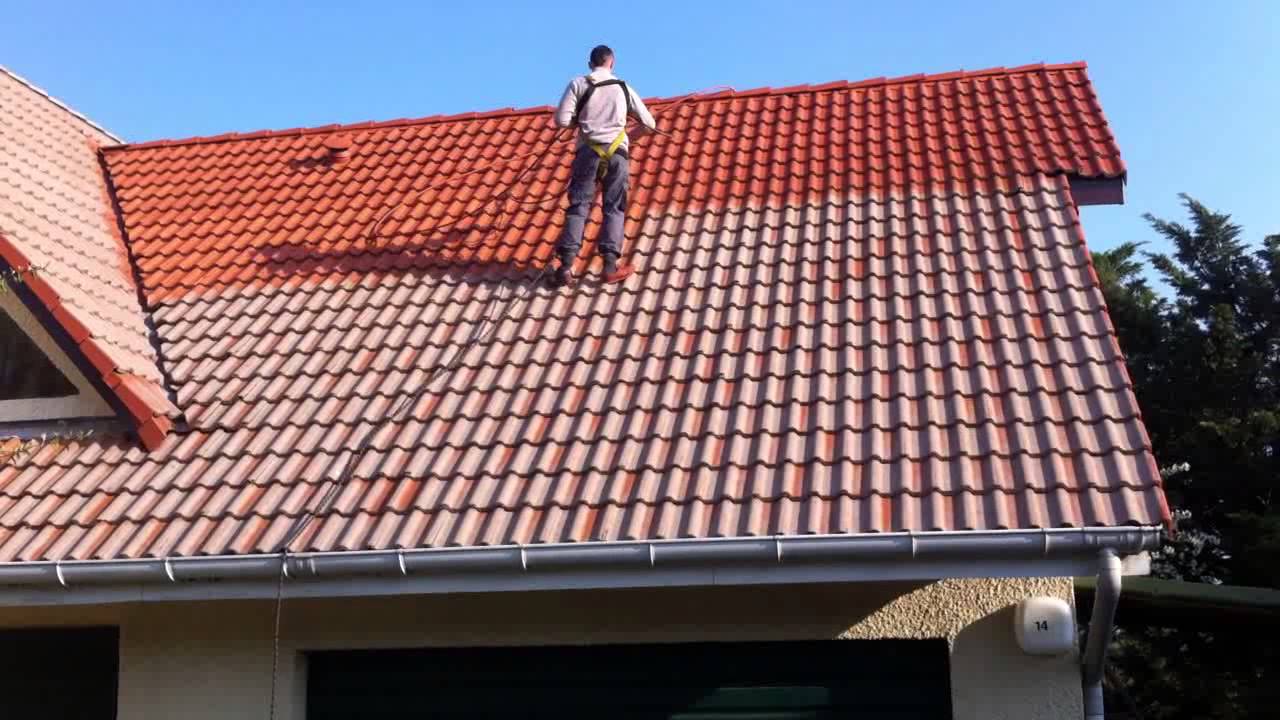 Hydrofuge de toiture dans la Manche